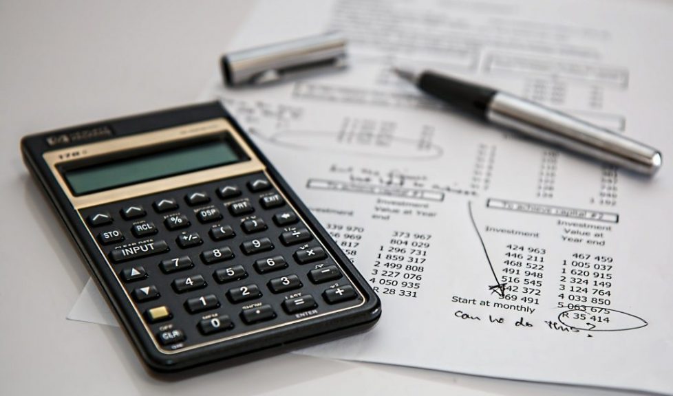 calculator-385506_1920 calculator